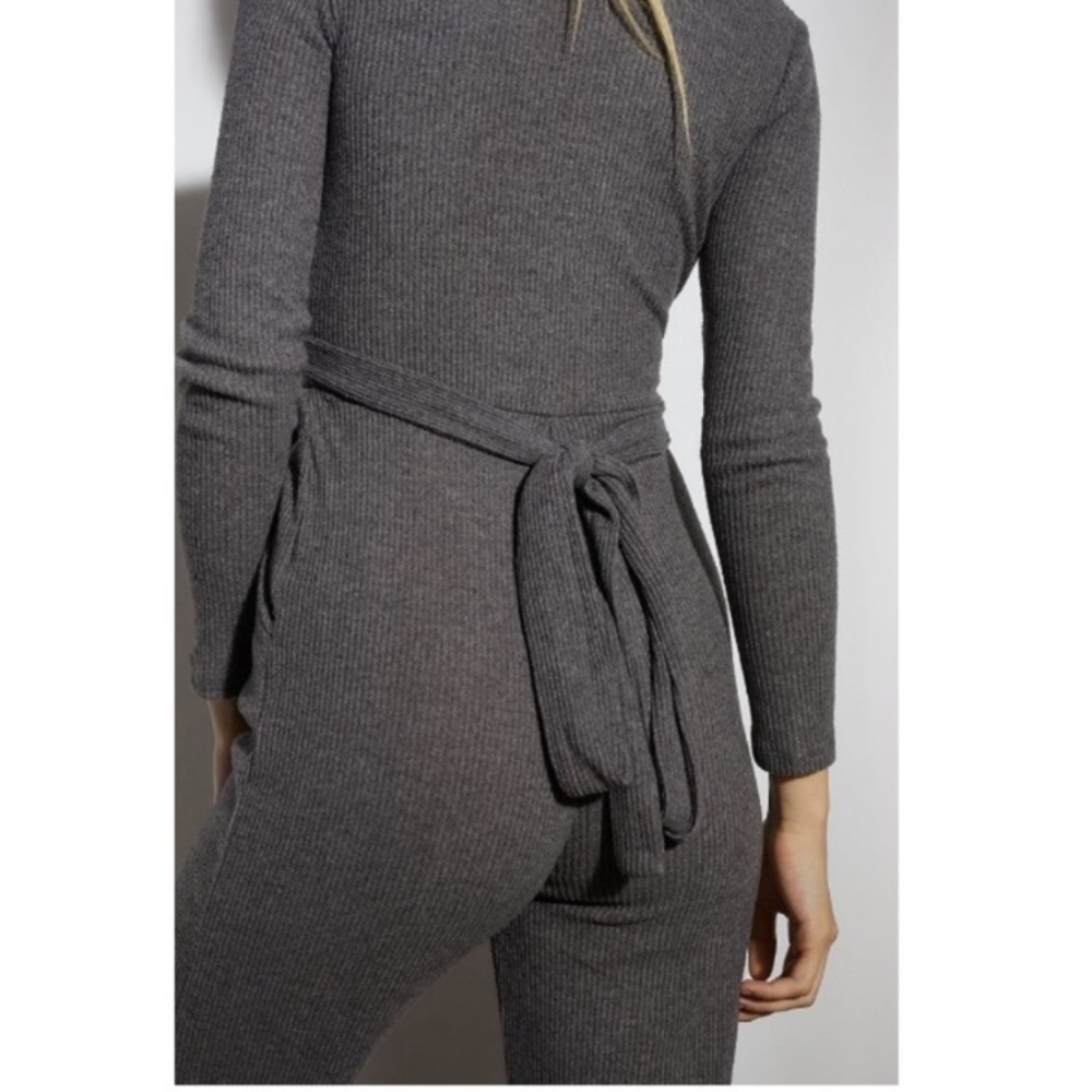 NWT Urban Outfitters UO Ribbed Wide Leg Jumpsuit in Gray - Picture 6 of 13